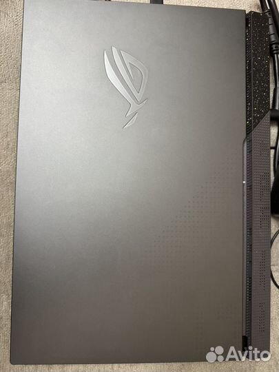 Asus ROG Strix G17 G713R