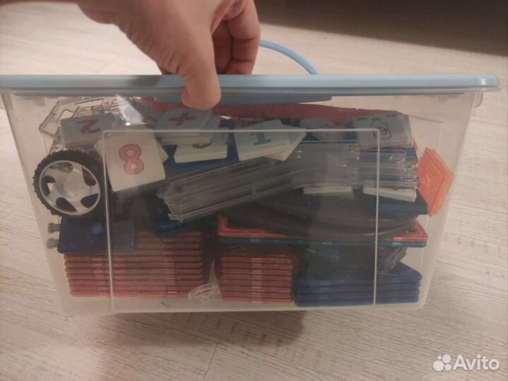 Магнитный конструктор более 300 деталей