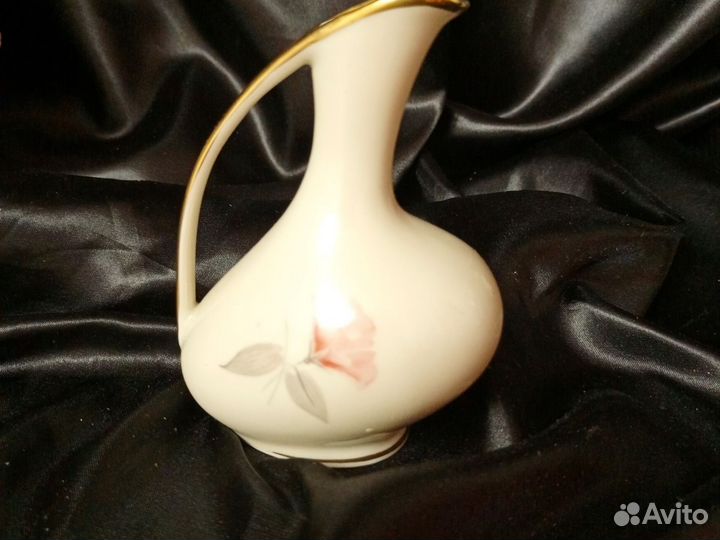 Винтаж. Коллекционный соусник