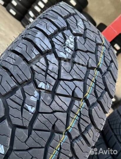 Kumho Road Venture AT52 255/60 R18