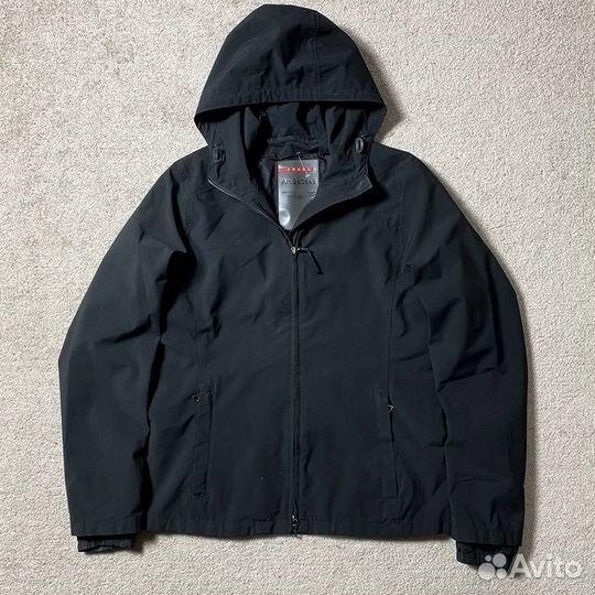 Ветровка prada