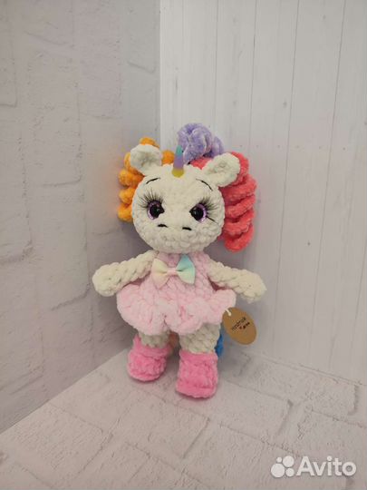 Единорог крючком из плюшевой пряжи