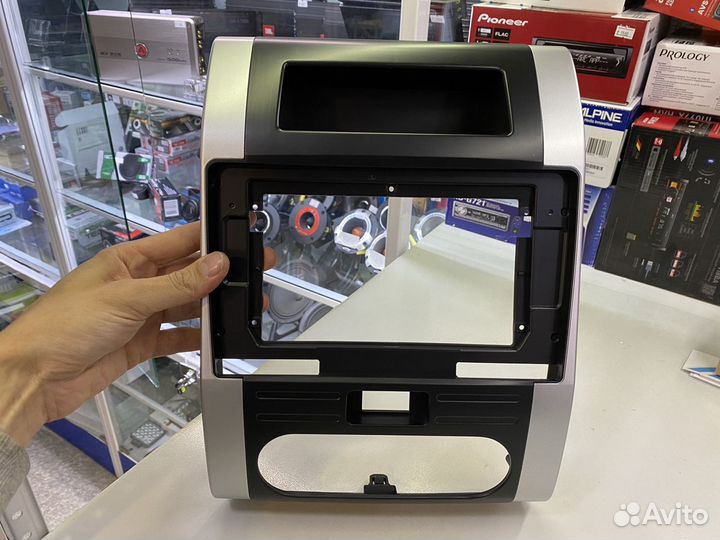 Переходная рамка Nissan X-trail T31 10 дюймов