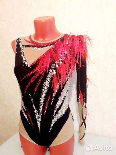 Купальник для художественной гимнастики