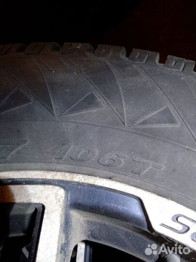 Pirelli Winter Carving 235/60 R17 106T