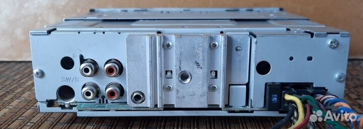 Alpine CDE-181RM Bluetooth Оригинал RCA 2 пары