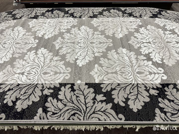 Ковер новый 2х4