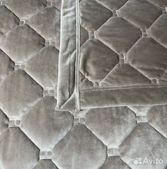 Покрывало на кровать 220x240 велюр