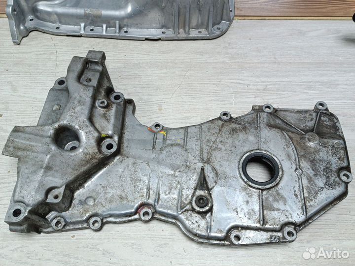 Крышка двигателя передняя 1,6 HR16DE nissan