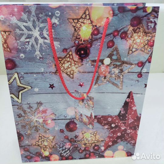 Подарочные пакеты, коробки новогодние