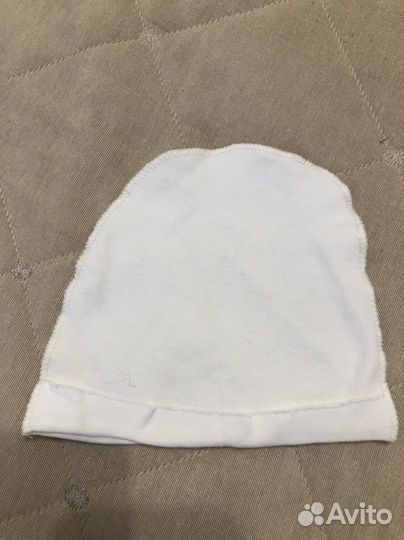 Варежки, носочки и шапочка для малышей