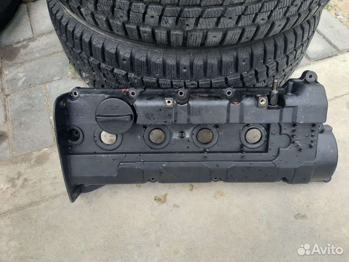 Клапанная крышка мотора G4GC