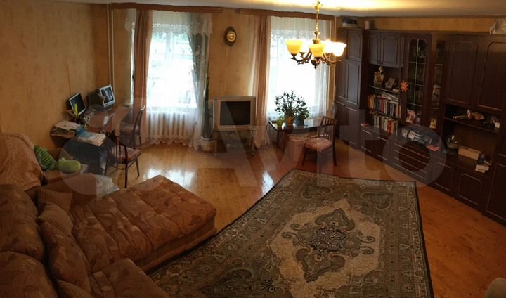 2-к. квартира, 69,4 м², 2/5 эт.