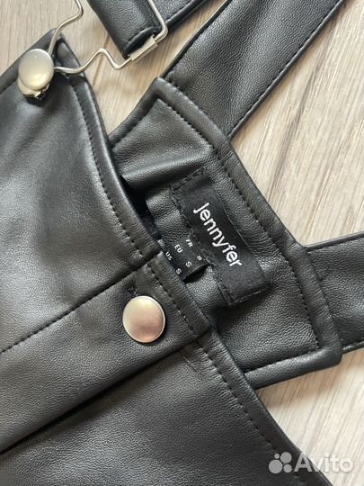 Сарафан кожаный XS