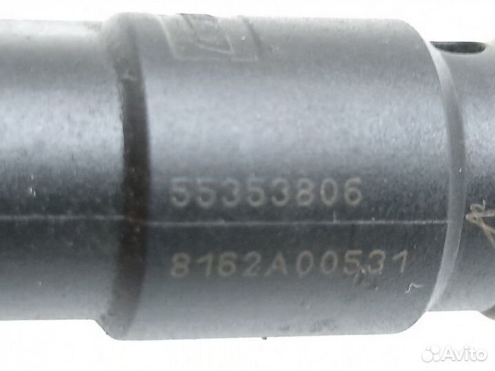 Форсунка топливная Opel Astra H 1.8 2008