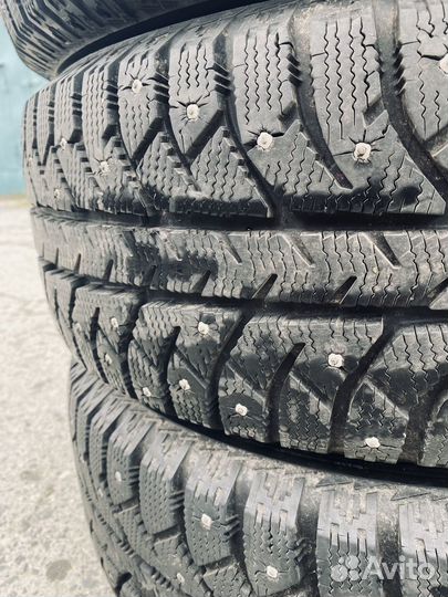 Bridgestone Ice Cruiser 7000 205/60 R16