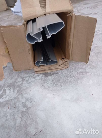 Рейлинги на крышу Nissan pathfinder R52