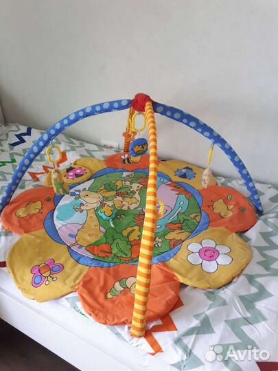 Развивающий коврик