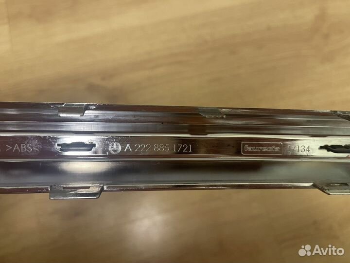 Хром заднего бампера Maybach S222