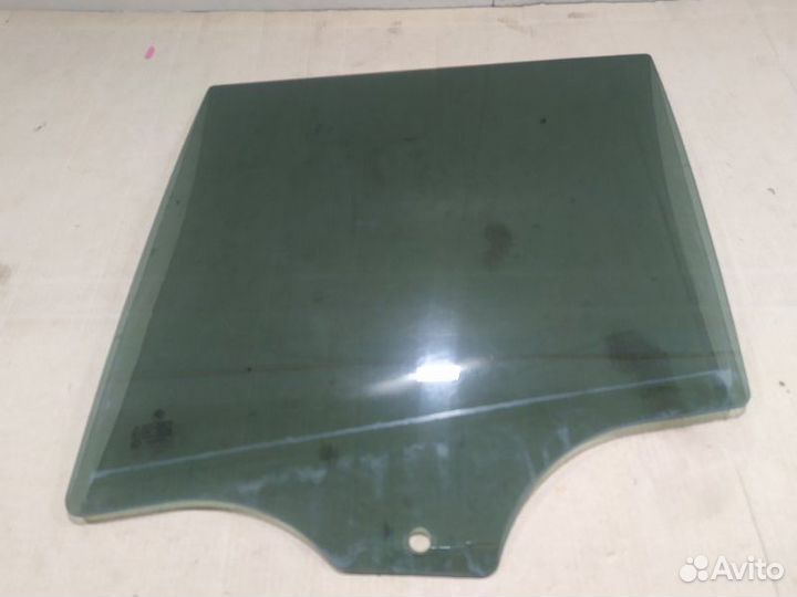 Стекло двери заднее левое Bmw X3 F25 20DX N47N