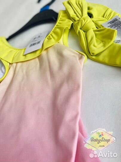 Купальник для девочки Mothercare новый 110