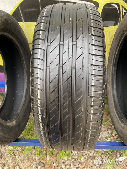 Bridgestone Turanza T001 225/50 R17
