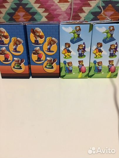 Фигурки барни и игрушки из киндера