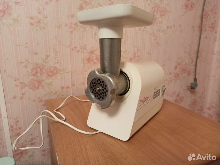 Мясорубка электрическая moulinex hv3 Франция