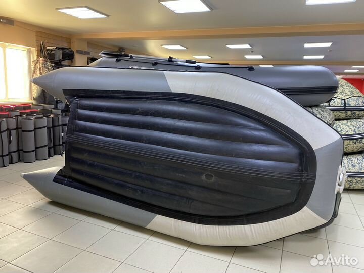 Б/У лодка gladiator E350LT Светло-Темный Серый