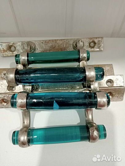 Старинные дверные ручки со стеклом. Клеймо