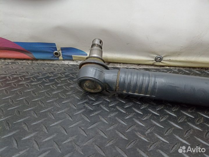 8131582 Тяга рулевая продольная