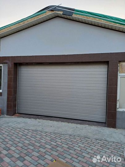 Автоматические секционные ворота