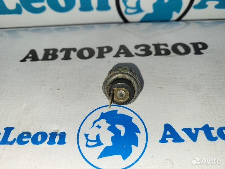 Датчик давления масла Mazda Demio DY ZJ 1.3 2003