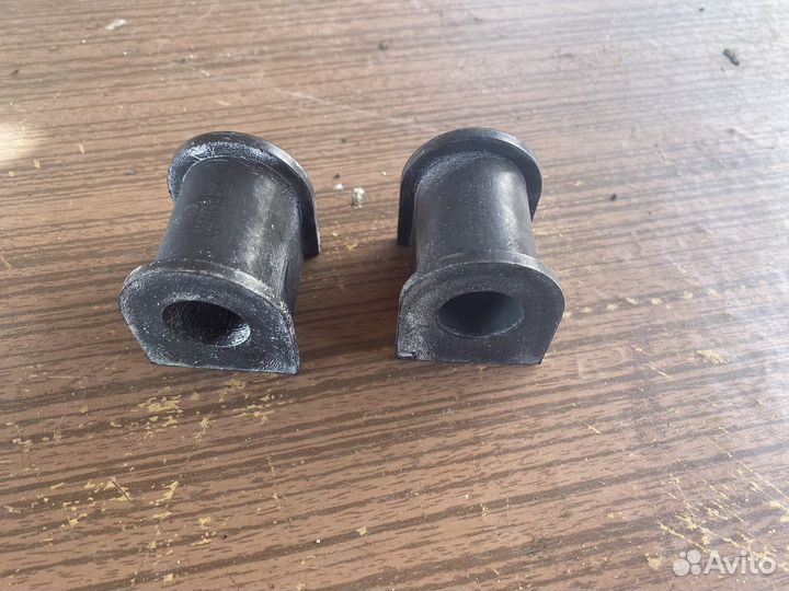 Продам 2задних рычага мазда 6 2007г