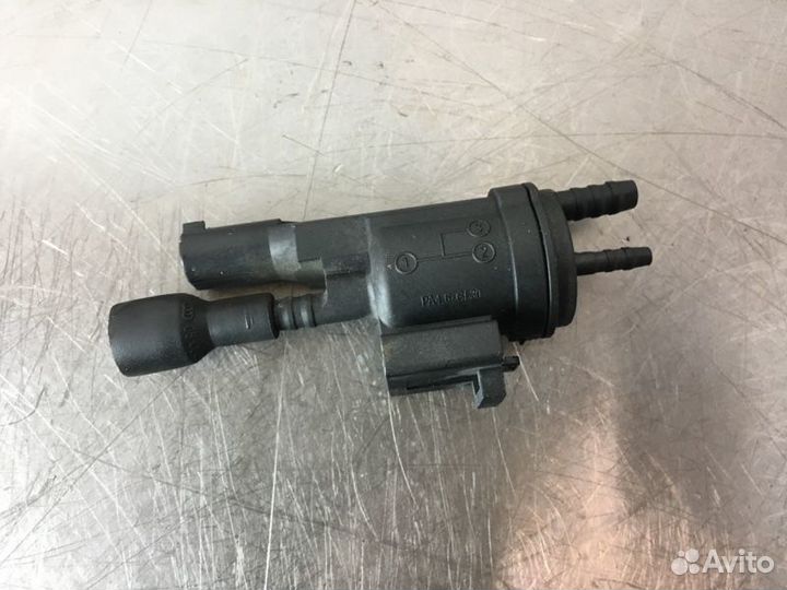 Клапан электромагнитный Mercedes C-Class W204