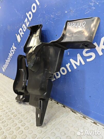 Пыльник двигателя передний правый Renault Duster 2