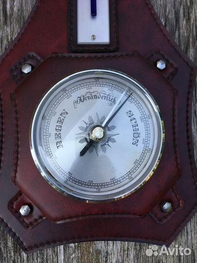 Барометр настенный Regen Veranderlich Schon. Кожа