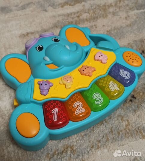 Развивающие игрушки пакетом