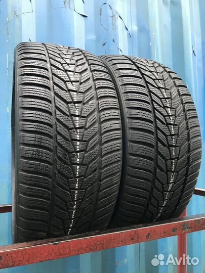 Hankook Winter I'Cept Evo 3 W330 235/35 R19 91W