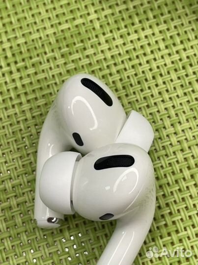 AirPods Pro оригинал в идеале (999отзывов)