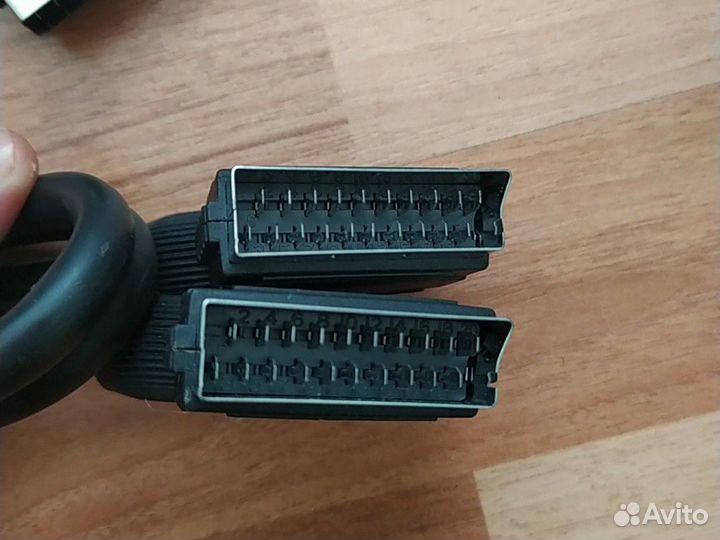 Кабель scart - scart