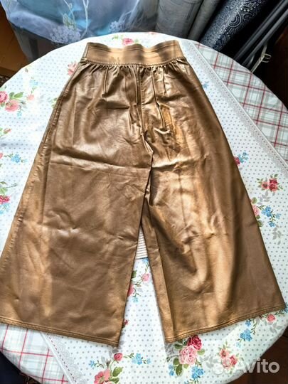 Кожаные брюки love republic