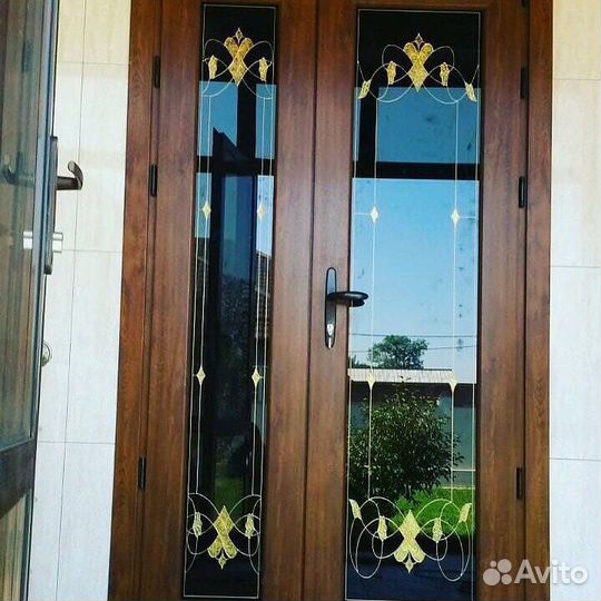 Пластиковая дверь 120х210 64