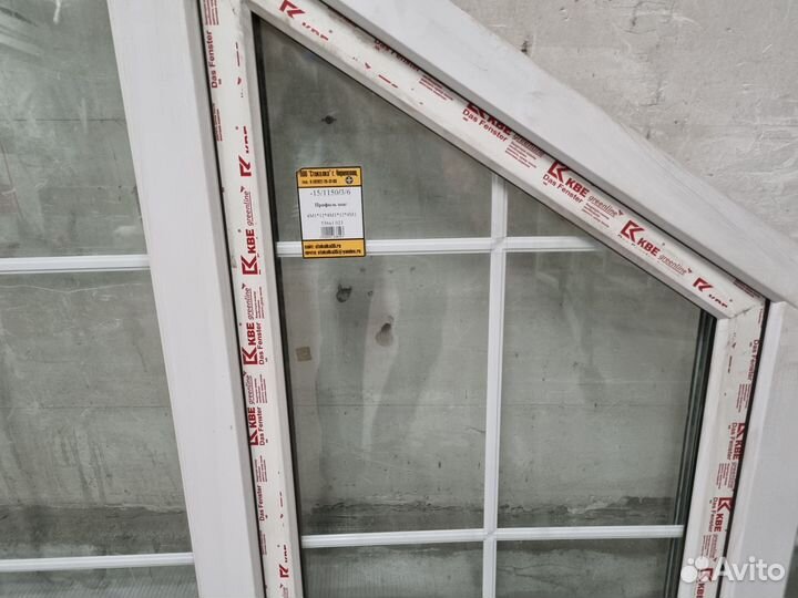 Оконная рама пластиковая