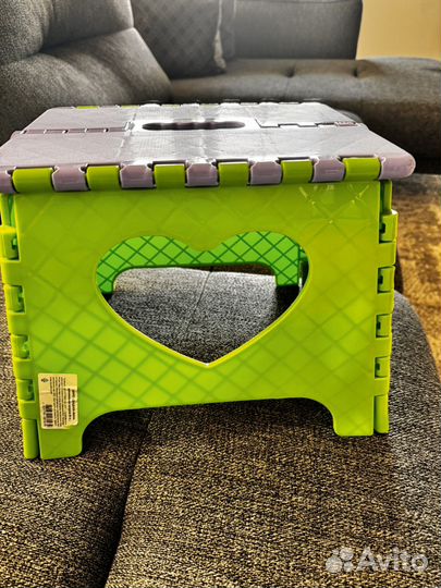 Стульчик детский складной пластмассовый