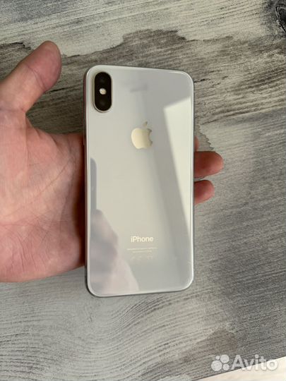 iPhone X, 64 ГБ