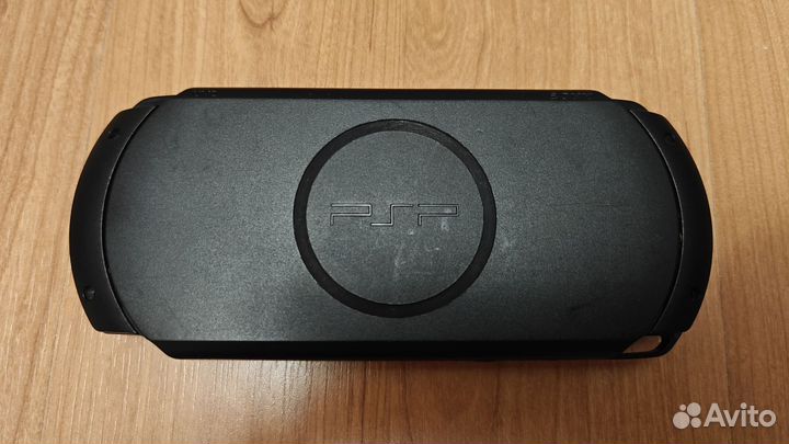 Sony PSP E1008 Street