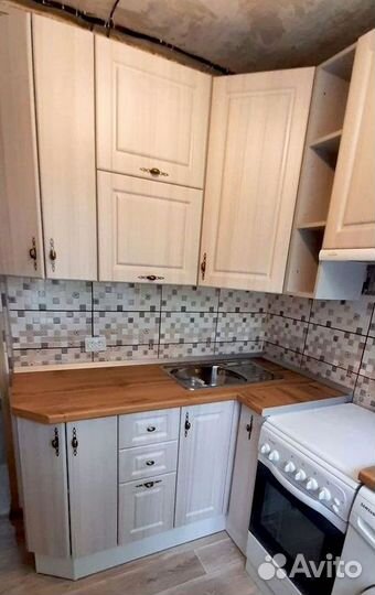 Кухня новая