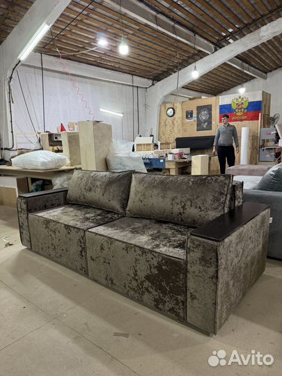 Диван с бесплатной доставкой