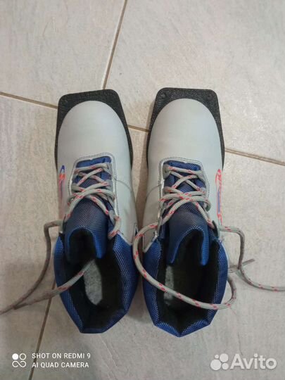 Лыжные ботинки 36-й размер